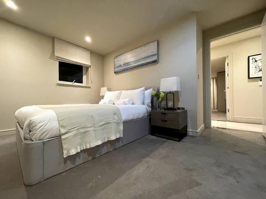 2Br Urban Vista Retreat Chcl F7 Apartment Chigwell Exterior foto
