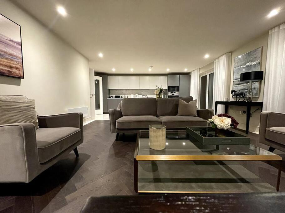 2Br Urban Vista Retreat Chcl F7 Apartment Chigwell Exterior foto